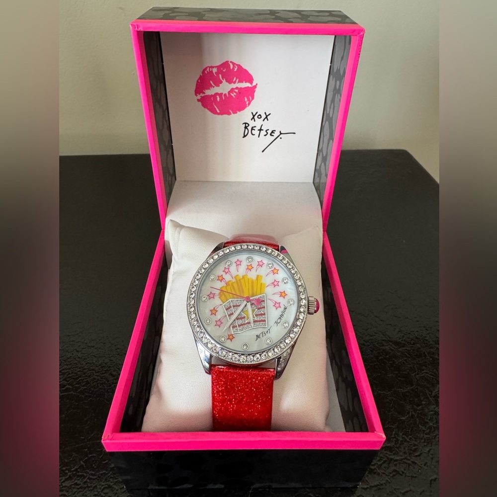 BETSEY JOHNSON "GOLDEN FRIES" RED STRAP WATCH NWT - Picture 2 of 6